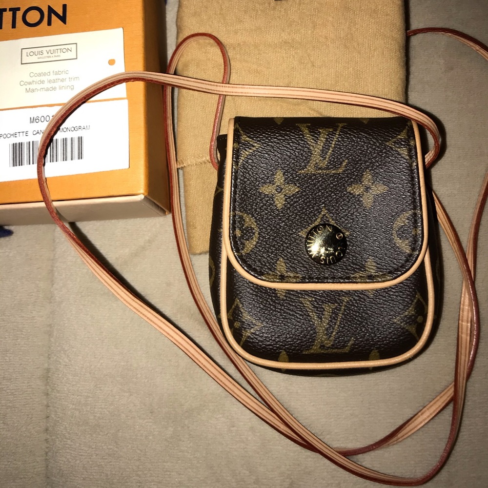 LIMITED💯% Authentic LOUIS VUITTON Pochette Cancun